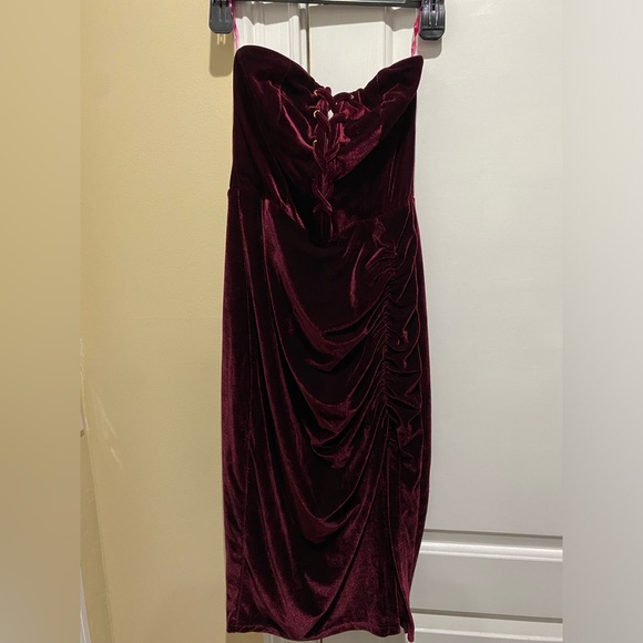 Fashion Nova Fly Me To The Moon- Burgundy Strapless Dress Women's Medium - Picture 4 of 7